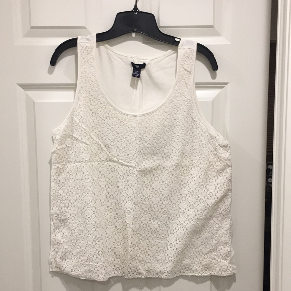 Gap lace tank top